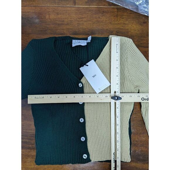 Daisy Street Color Blocked Button Up Top - Picture 6 of 7